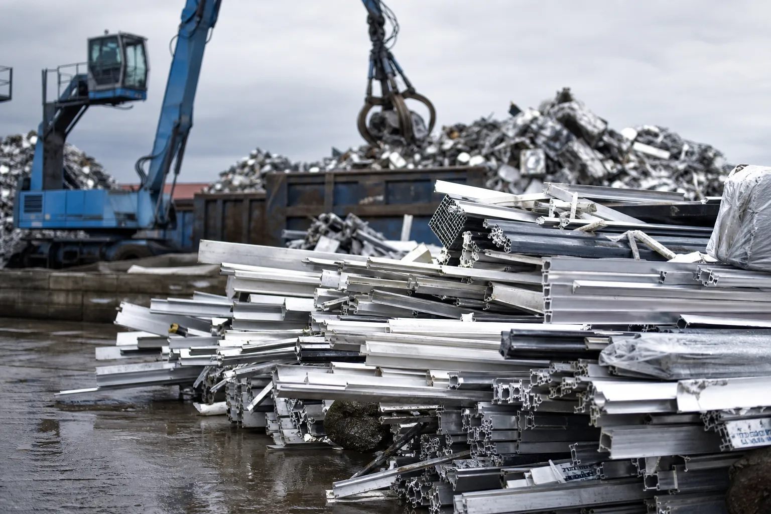 L&rsquo;aluminium est l&rsquo;un des produits les plus rentables dans les parcs à ferraille. Comment cela se fait-il ?
