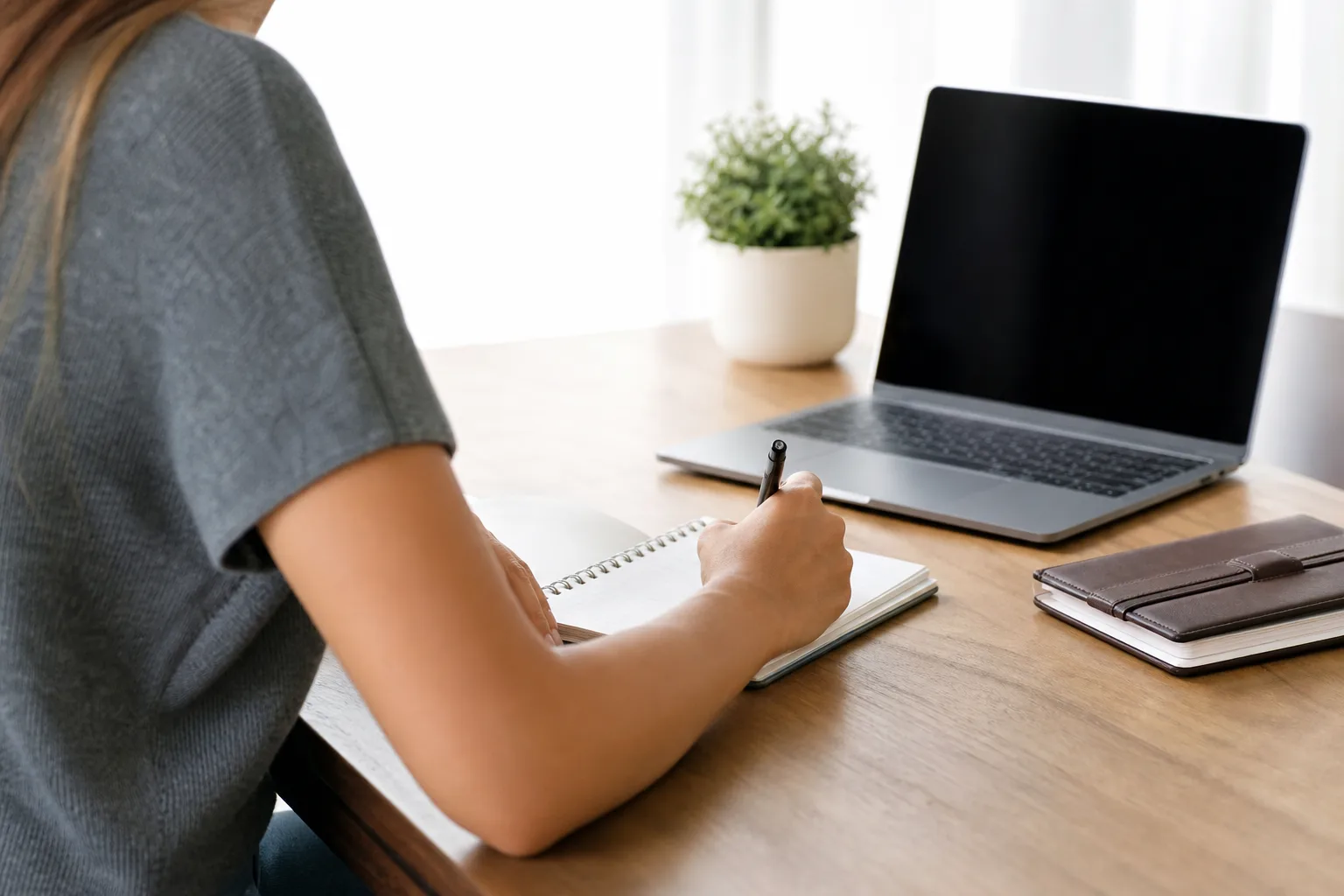 Comment obtenir un prêt personnel de 10 000 € pour financer une formation professionnelle sans garantie ?