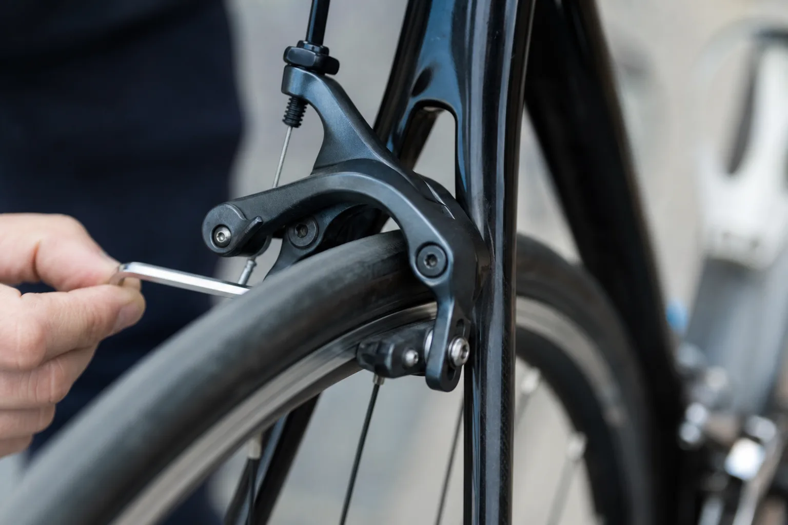 Frein de vélo qui frotte sur la jante malgré un réglage récent