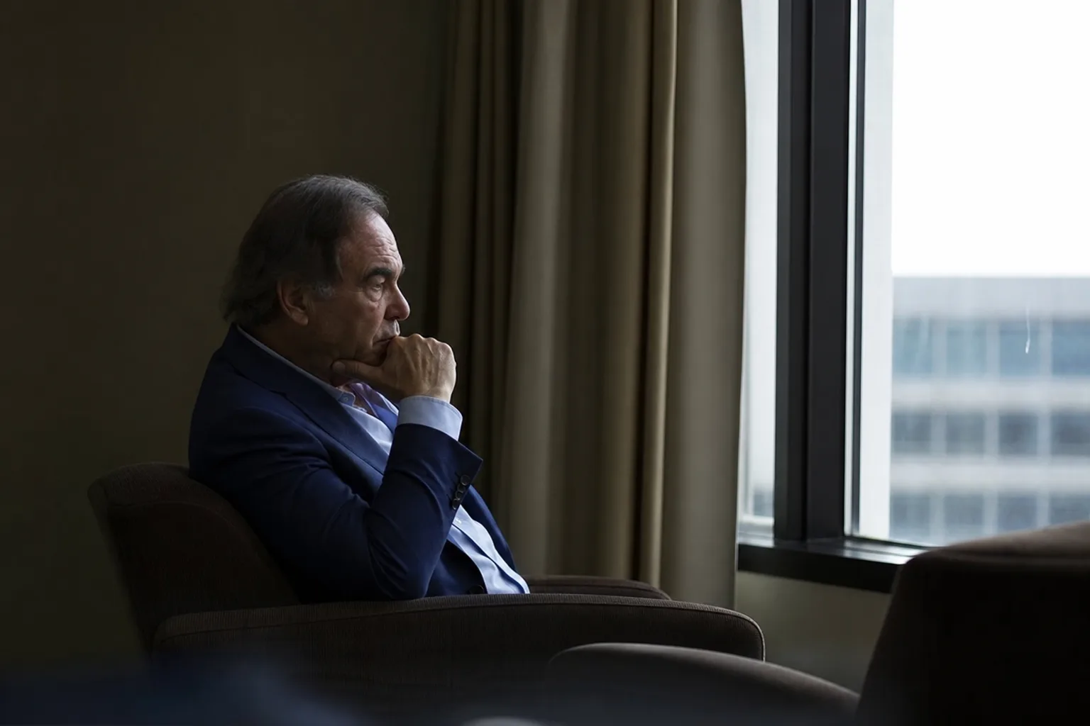 Oliver Stone, une vision plus humaine de « Snowden » …