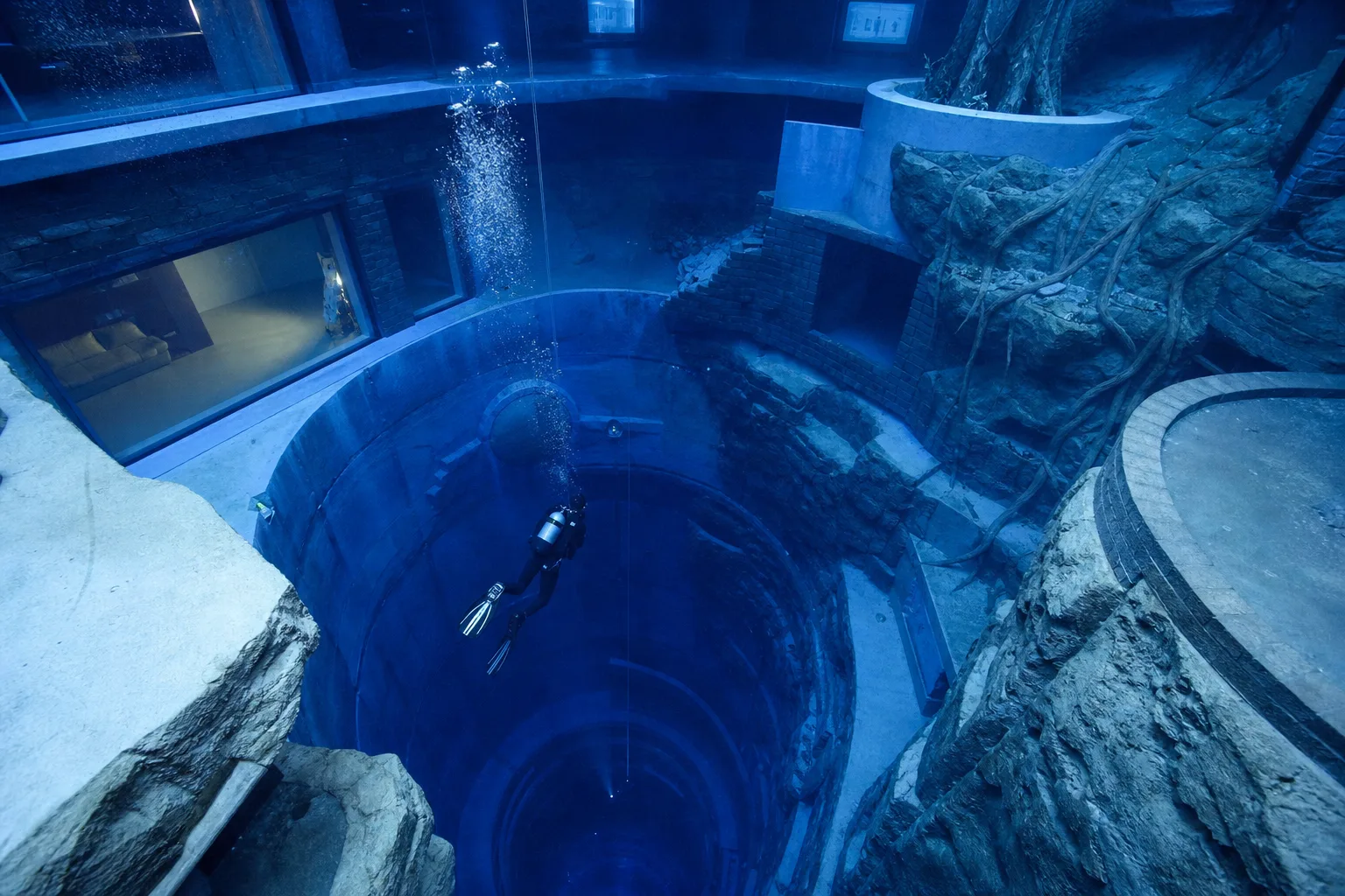 Découvrez la piscine la plus profonde au monde